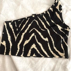 ONE SHOULDER CROP TOP FAUX ANIMAL ZEBRA PRINT  BLACK BEIGE costume?? SMALL NWOT